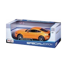 31508 1:24 015 Ford Mustang Gt -necotoys Renkli - Haki