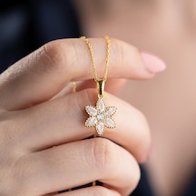 Vaoov 925 Ayar Gümüş Damla Taşlı Gold Çiçek Kolye Altın