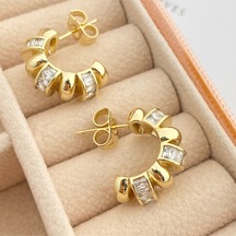 Halka Küpe Tırtıklı Küpe Kadın Serenay Küpe Kararmaz Xuping Gold Gold