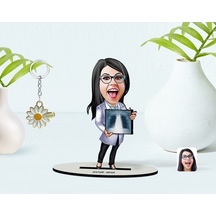 Kişiye Özel Kadın Radyolojist Karikatürlü 3D Ahşap Biblo Ve Isiml (473843241)