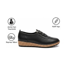 Kadın Ortopedik Delikli Comfort Günlük Ayakkabı Siyah Siyah - Gri