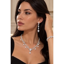 Kristal Taşlı Gümüş Renk Kolye Küpe Bileklik 3'lü Şık Takı Seti Gümüş - 940129754 Gümüş