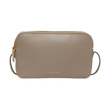 Calvin Klein Kadın Kahverengi Omuz Çantası Lv04f3276g-vfu Calvin Klein Kadın Kahverengi Omuz Çantası Lv04f3276g-vfu