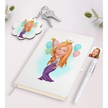 Kişiye Özel Dünya Güzeli Karikatürlü Beyaz Defter Kalem Ve Anahta