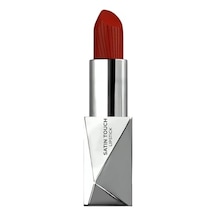 Uzun Süre Kalıcı Nemlendirici Pürüzsüz Etkili Yarı Mat Ruj Satin Touch Lipstick 825 Satin Red Çok Renkli