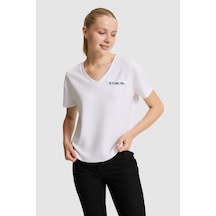 U.S. Polo Assn. U.s. Polo Assn. Kadın Beyaz Tişört 50323493-vr013