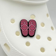 Crocs Terlik Süsü Ve Aksesuarı , Çanta Süsü Jibbitz Parmak Arası Terlik 10 Görsel Logo Aksesuar Fuşya-pembe-siyah