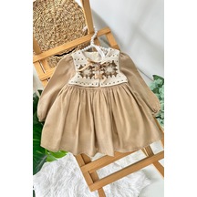 Miniğimin Cicileri 9-24 Ay Vintage Nakışlı Yaka Detaylı Fiyonklu Kız Bebek Elbise - Camel
