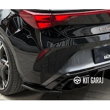 Cupra Leon Cupra Parlak Siyah Flap Plastik Boyalı