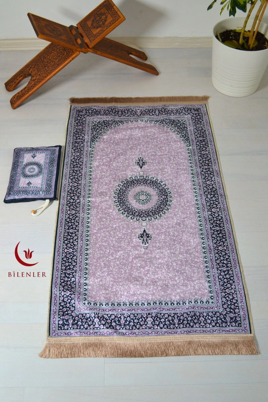 Çantalı Seccade - 70x110 Cm - İnce Ve Taşınabilir - Şık Ve Desenli Tasarım Mor