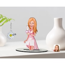 Kişiye Özel Kadın Karikatürlü 3D Ahşap Biblo Ve Isimli Silver Pap (473567297)