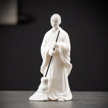 Beyaz Yaratıcı Zemin Süpürme Keşiş Seramik Küçük Keşiş Dekorasyon Çin Tarzı Çalışma Ofisi Zen Masa Dekorasyon El Sanatları Dekorasyon