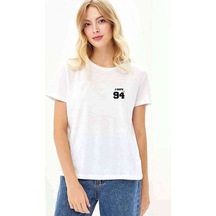 Bts J Hope 94 Baskılı Beyaz Kadın Tshirt Bts J Hope 94 Baskılı Beyaz Kadın Tshirt