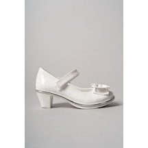 Aymeravm - Topuklu Fiyonklu Beyaz Rugan Kız Çocuk Ayakkabı - ... Beyaz