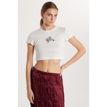 Tudors Kadın Slim Fit Dar Kesim %100 Pamuk Bisiklet Yaka Baskılı Beyaz Crop Tişört-33684 Beyaz