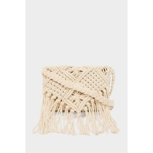 Ekru
