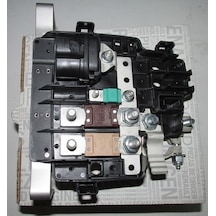 Renault Master 3 Akü Kutup Başı Sigorta Tablası 8200778373 - Rena