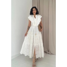 Beyaz Fırfırlı Düğmeli Elbise Beyaz