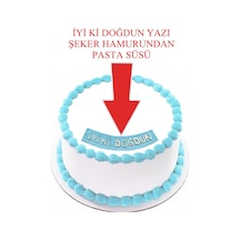 Şeker Hamurundan İyi Ki Doğdun Yazı Mavi Üzerine Beyaz Renk Pasta Süsü