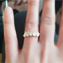 Beştaş Altın Yüzük Baget Taşlı 1,00 Karat Zirconia 317615851