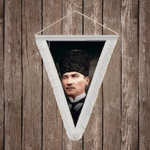 Kalpaklı Gazi Mustafa Kemal Atatürk Portresi Beyaz Saçaklı Üçgen Flama Bayrak Hatıra Flama Ata35 Diğer