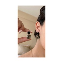 Çelik Minimalist Sallantılı Şık Küpe Kararmaz Hediye Kutulu Kadın Küpe Siyah - 885482947 Siyah
