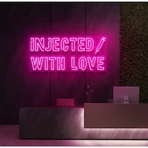 Injected Wıth Love Yazılı Ve Şekilli Neon Tabela Pembe