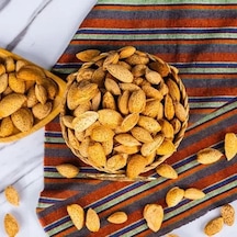 Badem Kabuklu Yerli - Lebsan Kuruyemiş 1 KG