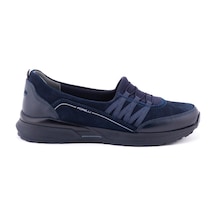 Lacivert