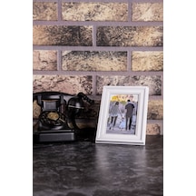 Beyaz Gümüş İşleme 21x30 Ayaklı Model Çerçeve
