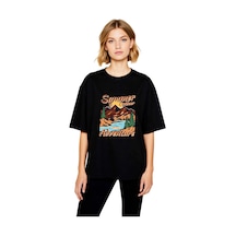 Paybuy Yaz Macerası Retro Tasarım Baskılı Kadın Oversize Tişört Siyah