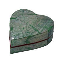 Sedef Kaplama Kalp Model Kadife Hediye Kutusu Küçük-model 3