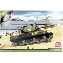 Academy 13288 1/35 Ölçek, Us Army M10 Gmc 70.yıl Normandiya Çıkartması Tankı, Plastik Model Kiti-51235