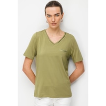 Desen Triko Kadın V Yaka Cebi Saten Şeritli Penye T-shirt 26828 Yeşil Yeşil