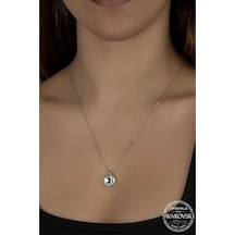 Swarovski Crystal Taşlı Çerçeveli Gümüş Kadın Kolye