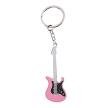Cbtx Outdoor Gitar Anahtarlık Taşınabilir Çok Amaçlı Çok Renkler Hediyeler Ağır Sırt Çantası Süs Metal Tırmanma Çantası Gitar Bas Anahtarlık Kolye Açık İçin Pembe