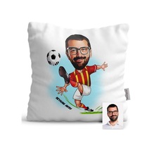 Kişiye Özel Futbolcu Sarı Kırmızı Karikatür Saten Yastık - 1