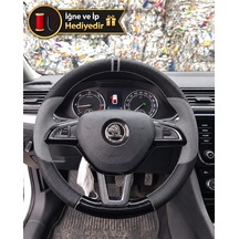 Skoda Rapid Dikme Direksiyon Kılıfı Delikli Deri Parlak Siyah Gri Detay Çift Yüzük Ve Dikiş 2015-2019