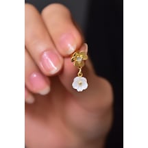 Papatya Silver 925 Ayar Gümüş Hediyeli Gold Kaplama Frezya Ve Sedef Manolya Çiçeği Küpe
