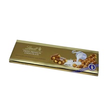 Lindt Swiss Premium Bütün Fındıklı Sütlü İsviçre Çikolatası 300 G