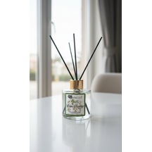 Beyaz Çiçek Aromalı Çubuklu Oda Parfümü Doğal Ferahlık Ve Zarafet 100 Ml Beyaz Çiçek