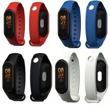 Xiaomi Mi Band 3 /4 / 5 /6 Uyumlu Kabartma Desenli Relief Kayış