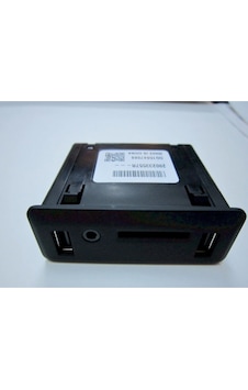 Megan Uyumlue 4 - IV Aksesuar Prizi Usb-Aux-SD 280233557R - 280236599R Megan Uyumlue 4 - IV Aksesuar Prizi Usb-Aux-SD 280233557R - 280236599R