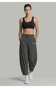 Woneagle Kadın Bol Kesim Paçası Büzgülü Spor Jogger Pantolon Koyu Gri Antrasit Gri Antrasit Gri Woneagle Kadın Bol Kesim Paçası Büzgülü Spor Jogger Pantolon Koyu Gri Antrasit Gri Antrasit Gri