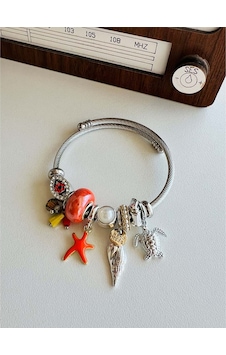 Mavi Okyanus Charm Bileklik Deniz Kaplumbağası, Denizyıldızı Ve Sedef Detaylı Gümüş Mavi Okyanus Charm Bileklik Deniz Kaplumbağası, Denizyıldızı Ve Sedef Detaylı Gümüş