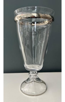 Decorium Cam Vazo Ayaklı Dalıa Platin M06464-ab Decorium Cam Vazo Ayaklı Dalıa Platin M06464-ab