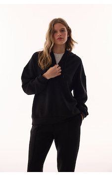 Penti Siyah Silky Feel V Yaka Hoodie