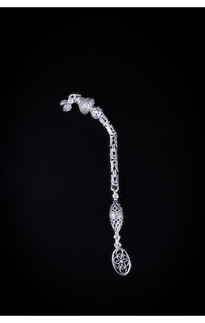 Encili Silver 925 Ayar Gümüş Tekli Kral Zincir Yaşam Çiçeği Uç Detaylı Tesbih Püskülü Encili Silver 925 Ayar Gümüş Tekli Kral Zincir Yaşam Çiçeği Uç Detaylı Tesbih Püskülü