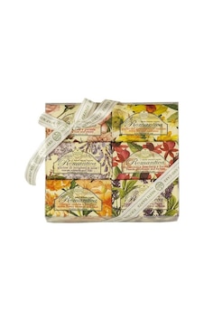 Nesti Dante Romantica The Collection 6 x 150 G Nesti Dante Romantica The Collection 6 x 150 G