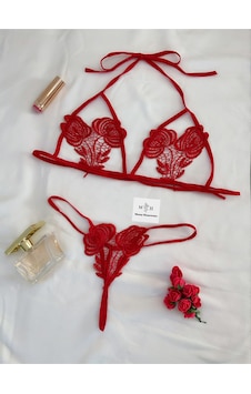 Mh Moony Homewears Sexy Çiçekli İpli Bralet Takımı Kırmızı Mh Moony Homewears Sexy Çiçekli İpli Bralet Takımı Kırmızı